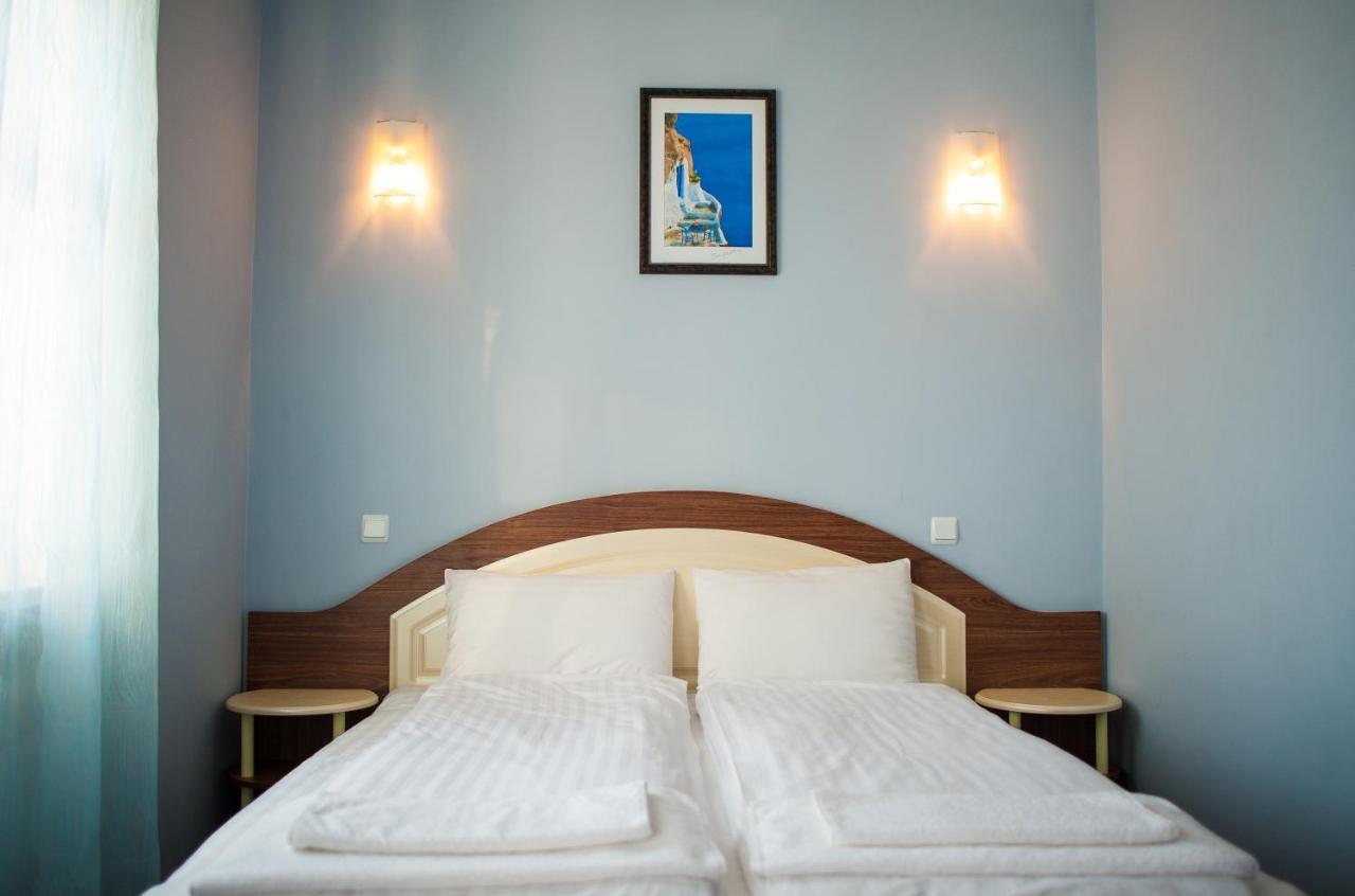 Hotel Zelenyi Klyn Ivano-Frankivsk Exteriör bild