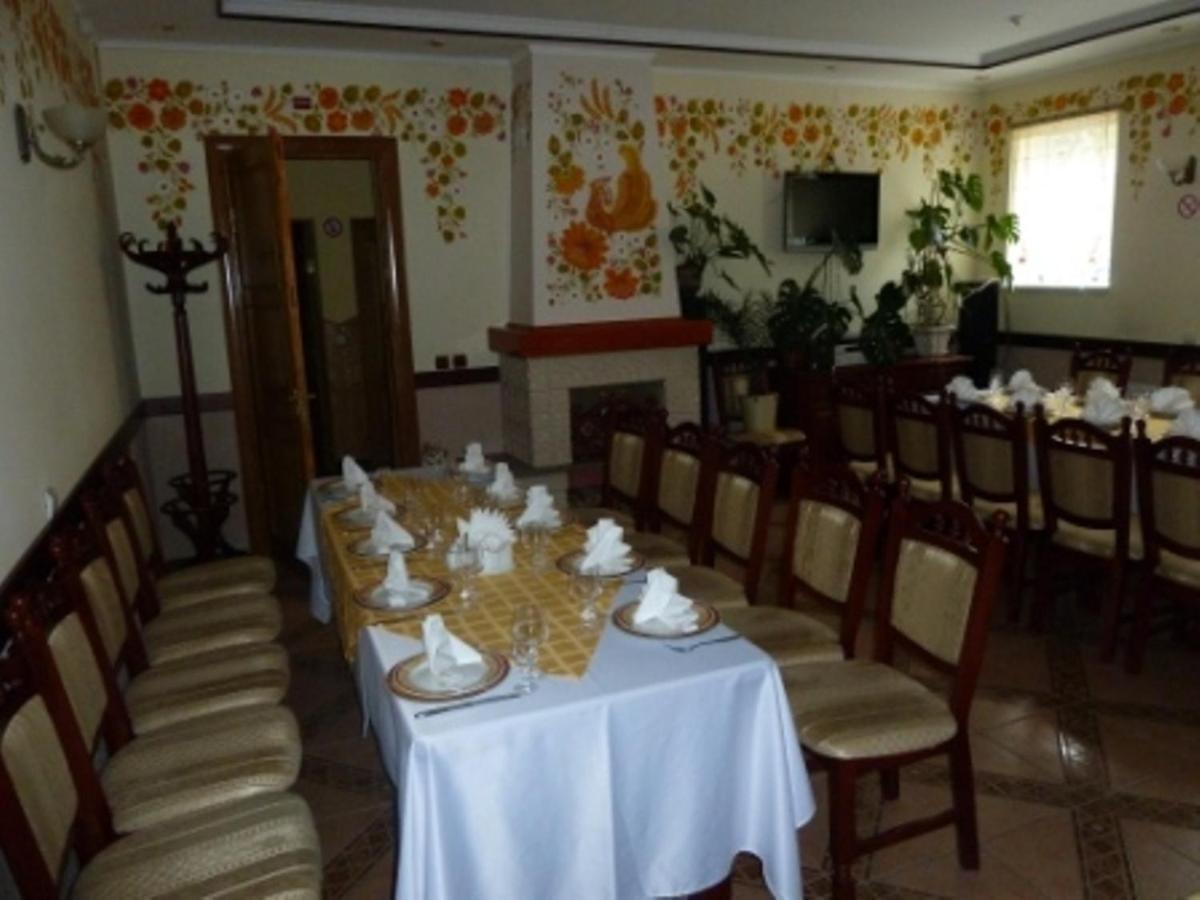 Hotel Zelenyi Klyn Ivano-Frankivsk Exteriör bild